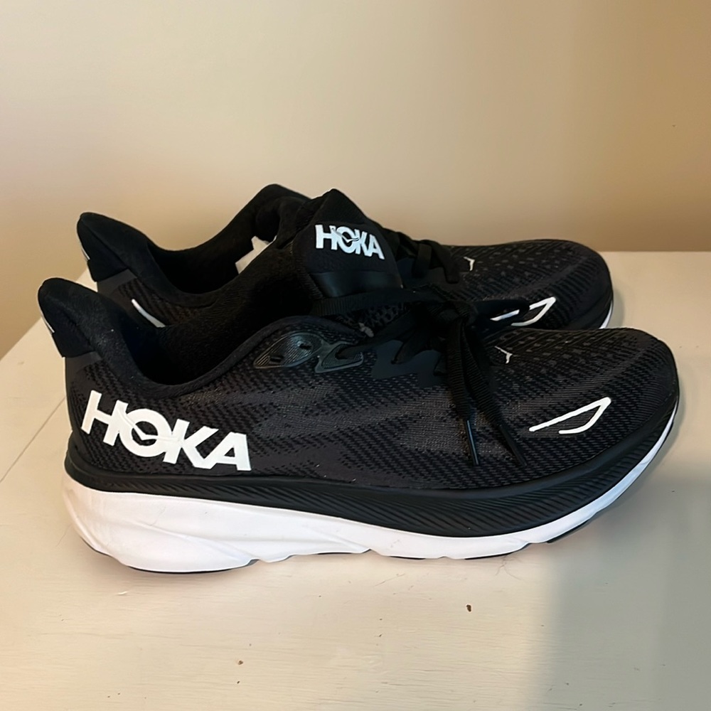 BRAND NEW Men’s Clifton 9s